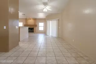 10889 E Walking Stick Dr, Tucson, AZ 85748 - Photo 6