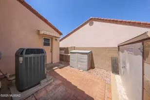 10889 E Walking Stick Dr, Tucson, AZ 85748 - Photo 34