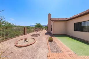 10889 E Walking Stick Dr, Tucson, AZ 85748 - Photo 36