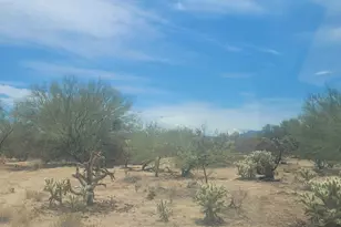 15671 Many Horses Rd, Tucson, AZ 85736 - Photo 1