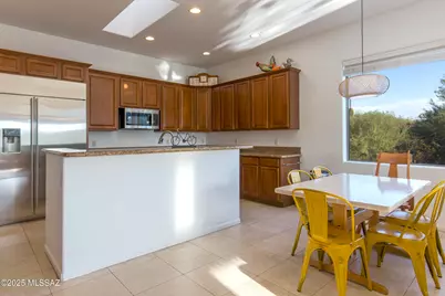 12103 N Portico Place, Oro Valley, AZ 85755 - Photo 10