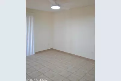 29 E Pastime Road, Tucson, AZ 85705 - Photo 10