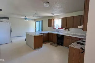 243 S Quail Dr, Willcox, AZ 85643 - Photo 8