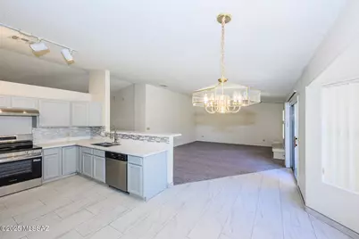 3974 S Apache Well Drive, Tucson, AZ 85730 - Photo 12