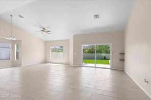 4691 Barrington Pl, Tucson, AZ 85730 - Photo 6