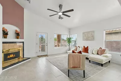 7519 N Bradstreet Drive, Tucson, AZ 85743 - Photo 16