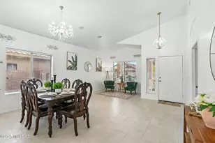 7519 N Bradstreet Dr, Tucson, AZ 85743 - Photo 8