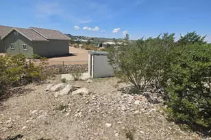 977 N Saddleback Cir, Tombstone, AZ 85638 - Photo 16