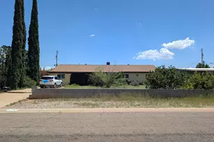 224 E James Dr, Sierra Vista, AZ 85635 - Photo 2
