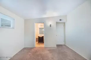 710 N Camino Santiago, Tucson, AZ 85745 - Photo 10