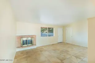 710 N Camino Santiago, Tucson, AZ 85745 - Photo 4