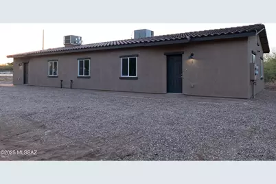 303 E Navajo Road, Tucson, AZ 85705 - Photo 2