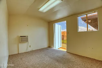 7886 N Roundstone Drive, Tucson, AZ 85741 - Photo 38