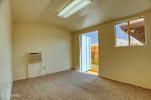 7886 N Roundstone Dr, Tucson, AZ 85741 - Photo 38