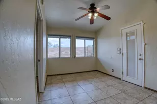 7886 N Roundstone Dr, Tucson, AZ 85741 - Photo 14