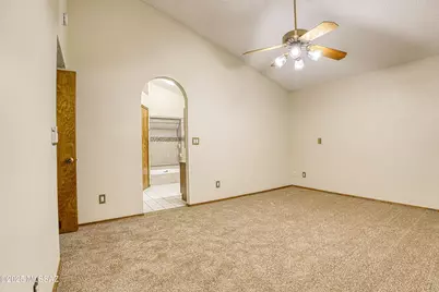 7886 N Roundstone Drive, Tucson, AZ 85741 - Photo 26