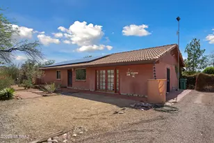 16625 N Swan Rd, Tucson, AZ 85739 - Photo 2