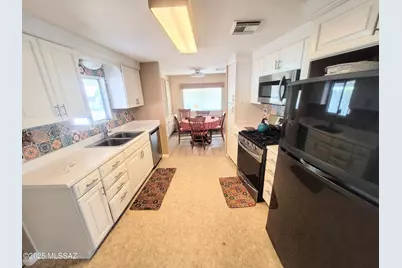 5344 W Rafter Circle Street, Tucson, AZ 85713 - Photo 10