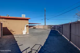 2126 W Calle Fortunado, Tucson, AZ 85705 - Photo 40