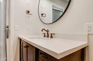 2126 W Calle Fortunado, Tucson, AZ 85705 - Photo 26