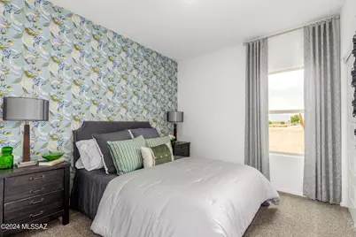 10431 W Guildford Lane, Marana, AZ 85653 - Photo 24