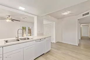 618 N Eastview Ave, Tucson, AZ 85710 - Photo 12