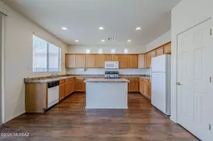 3517 N Camino La Jicarrilla, Tucson, AZ 85712 - Photo 4