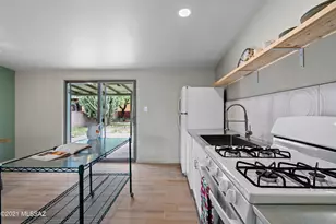 4048 N Fremont Ave, Tucson, AZ 85719 - Photo 8