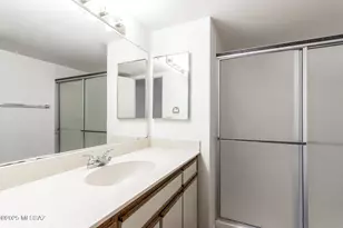 1698 W Park Wood Ln, Tucson, AZ 85746 - Photo 14