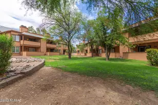 1698 W Park Wood Ln, Tucson, AZ 85746 - Photo 22