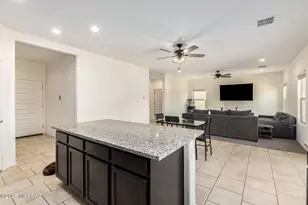 9314 W Creosote Rain Dr, Marana, AZ 85653 - Photo 10