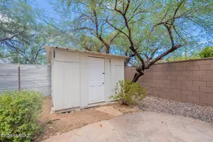 2805 E Linden St, Tucson, AZ 85716 - Photo 40