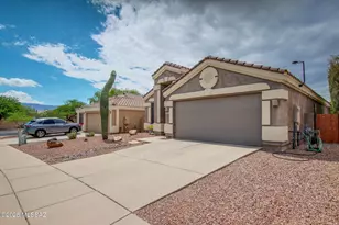 9690 E Country Ct, Tucson, AZ 85749 - Photo 38