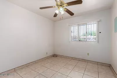 1520 N Louis Avenue, Tucson, AZ 85712 - Photo 14