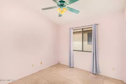 8801 S Desert Rainbow Drive, Tucson, AZ 85747 - Photo 24