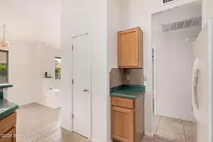 8801 S Desert Rainbow Dr, Tucson, AZ 85747 - Photo 18