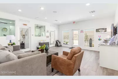 8670 W Prairie Acacia Drive, Marana, AZ 85653 - Photo 4