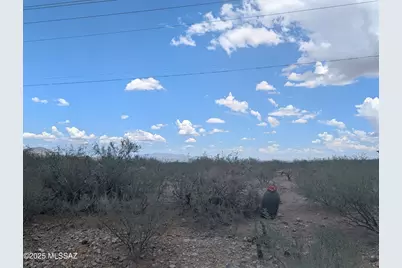 97 Avenida De Las Naciones #6, Rio Rico, AZ 85648 - Photo 2