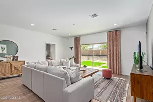 8694 W Prairie Acacia Dr, Marana, AZ 85653 - Photo 4