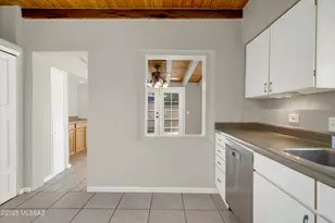 3025 N Olsen Ave, Tucson, AZ 85719 - Photo 10