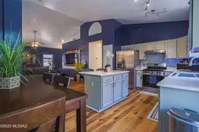 6489 W Wenden Way, Tucson, AZ 85743 - Photo 6