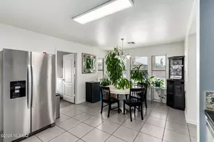 5169 S Fox Trot Dr, Tucson, AZ 85746 - Photo 16