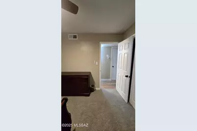 246 S Avenida De La Vista, Tucson, AZ 85710 - Photo 8