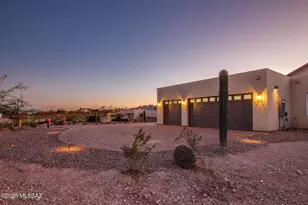 2750 W Black Cloud Ct, Tucson, AZ 85745 - Photo 12