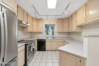 4152 E 6th Street, Tucson, AZ 85711 - Photo 10