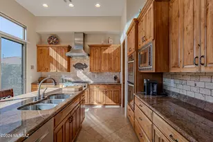 14198 N Sunset Gallery Dr, Marana, AZ 85658 - Photo 18