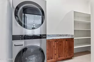 1915 E Lind Rd, Tucson, AZ 85719 - Photo 26