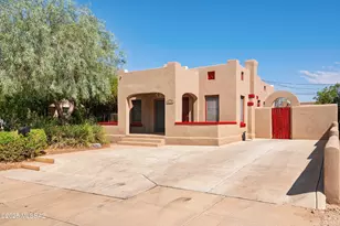 833 E Helen St, Tucson, AZ 85719 - Photo 2