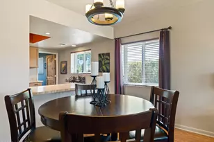 348 E Paseo Azul, Green Valley, AZ 85614 - Photo 8