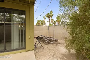 350 N Silverbell Rd, Tucson, AZ 85745 - Photo 20
